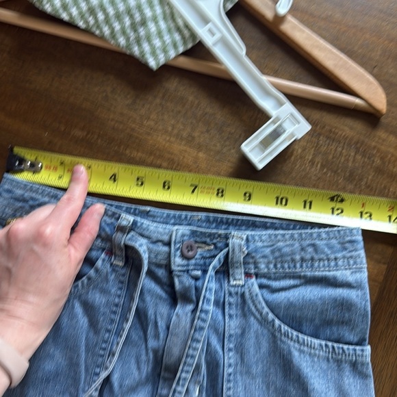 Vintage Lee Classic Blue Jean Shorts for Women 26 - Picture 6 of 8